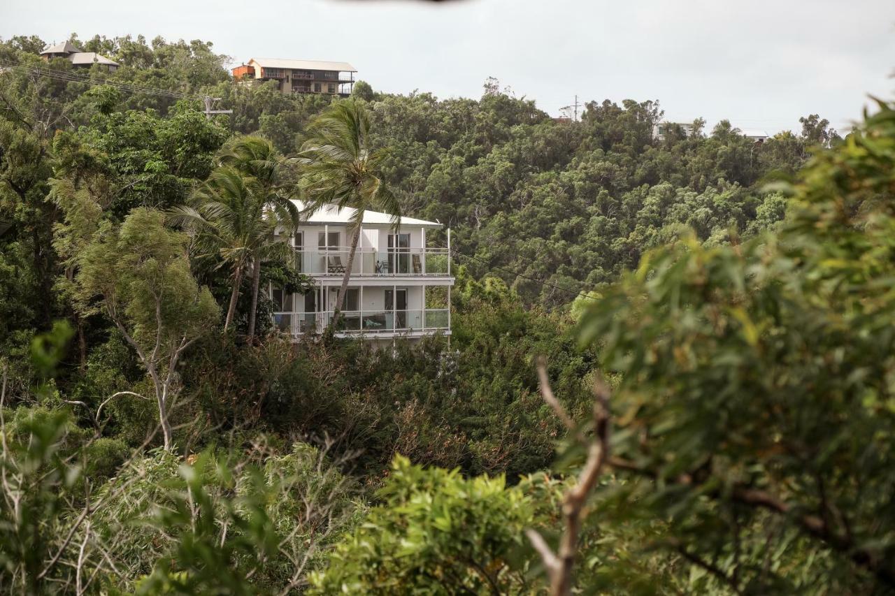 Yuengee Villas Shute Harbour Exterior foto